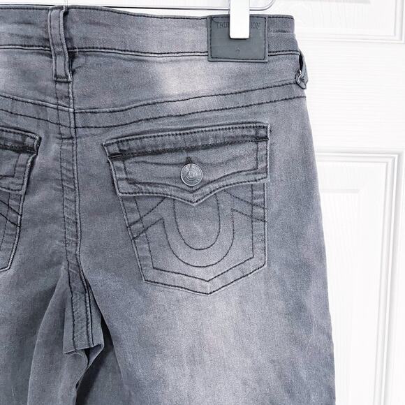 True Religion Geno Short Relaxed Slim in Phantom - Picture 5 of 7